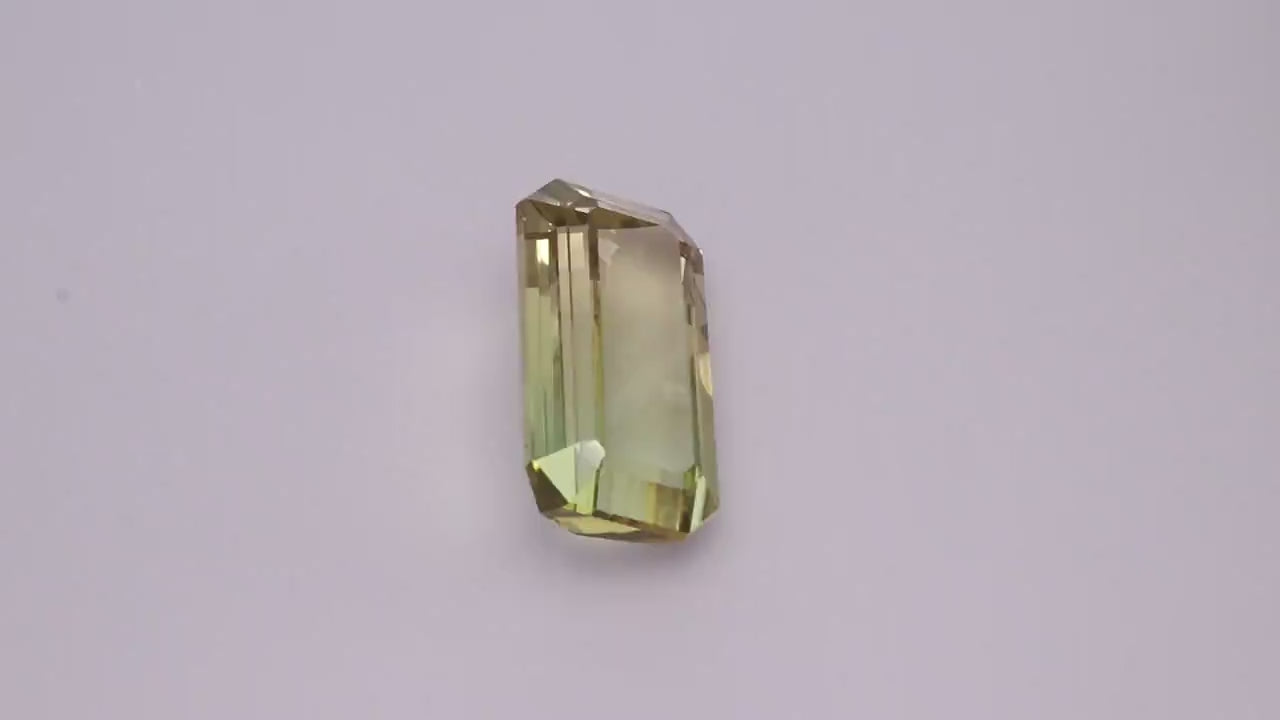 Bi Colour Tourmaline 44.29 ct